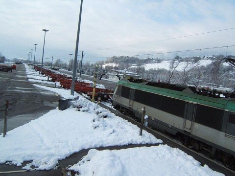 Freight train at Aiton