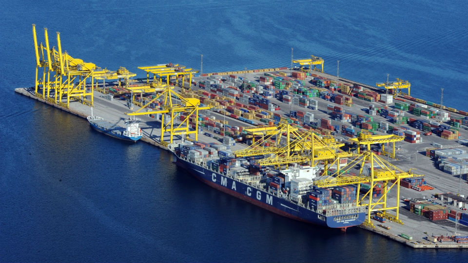 Can ports as Piraeus, Koper and Trieste win the hinterland volumes? - Van Donge & De Roo