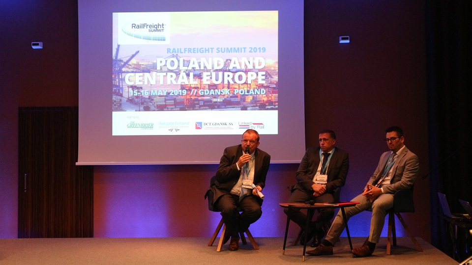 Panel discussion at RailFreight Summit 2019, source: RailFreight