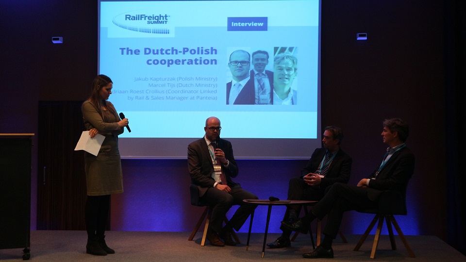 Panel discussion2 at RailFreight Summin 2019, source: RailFreight