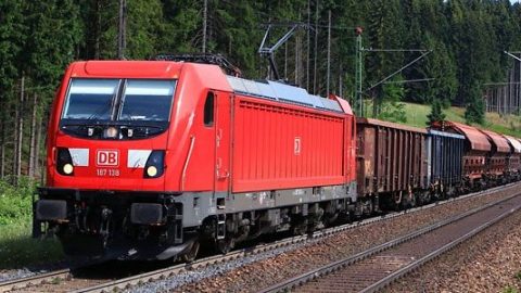 DB Cargo train in Romania, source: DB Cargo
